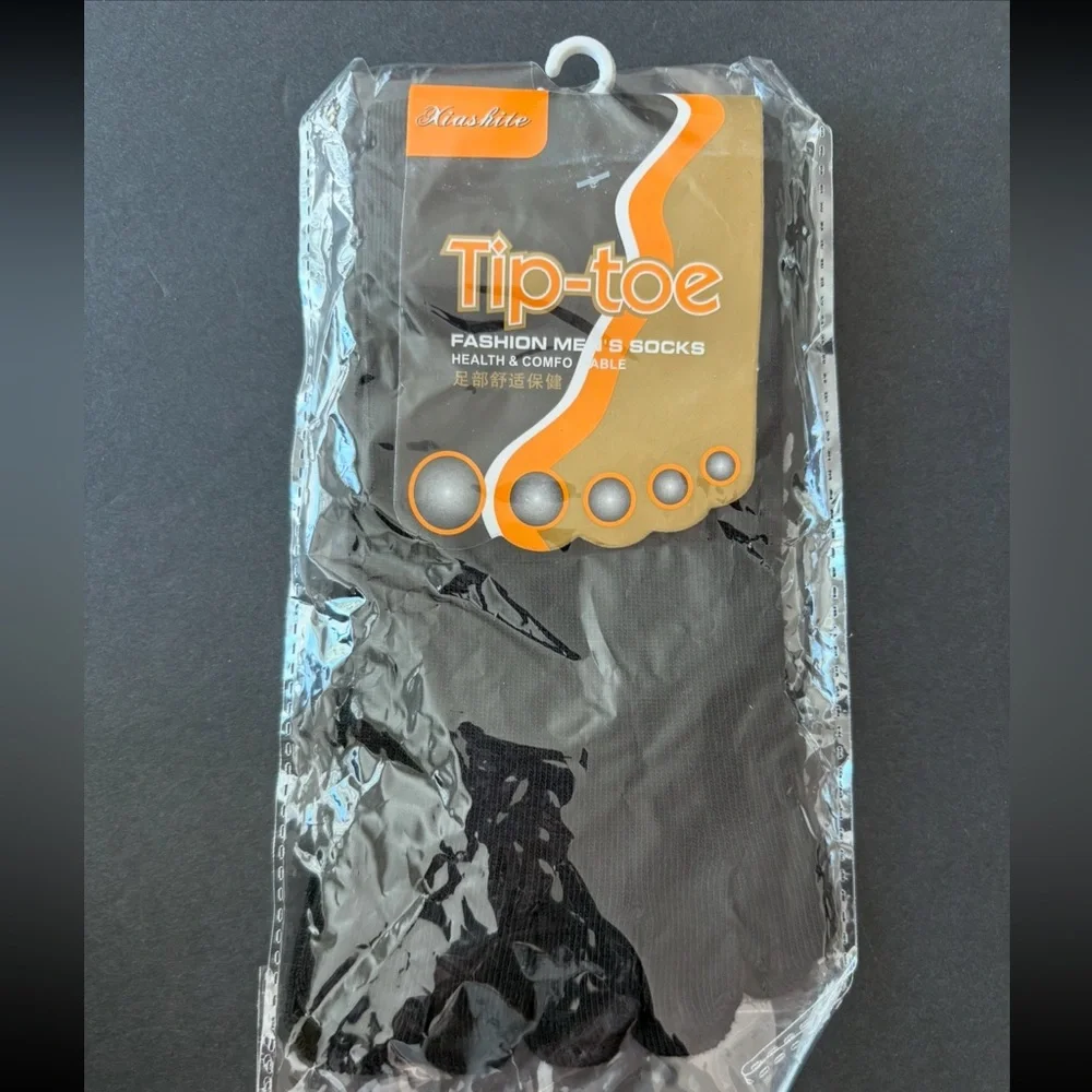 Black Toe Socks OS - Picture 3 of 4